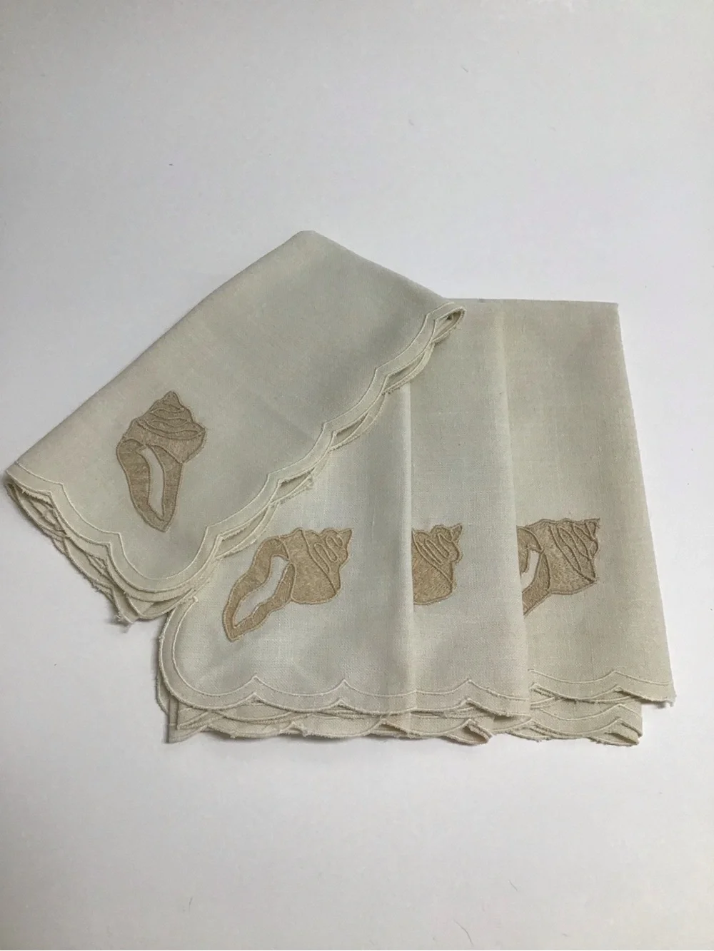 N/A linen dinner